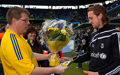 Blomster og Migthy Colors til Brent